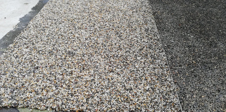 Rzeczny żwirek odcień szary na Kamienny Dywan frakcja 3-4 - worek 25 kg