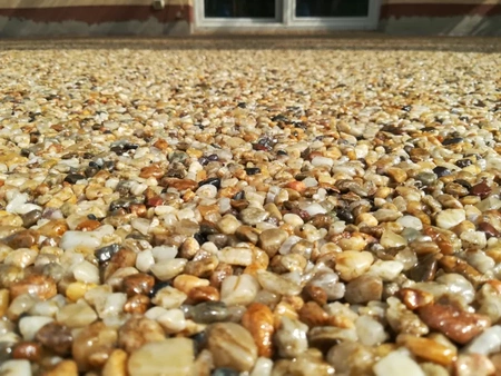 Komplet z Gruntem na 20 m2 na Kamienny dywan Żwirek brązowo/miodowy