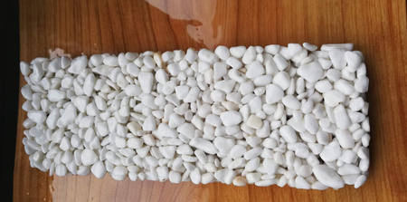 Otoczak marmurowy BIAŁY , frakcja grubsza 4-11mm