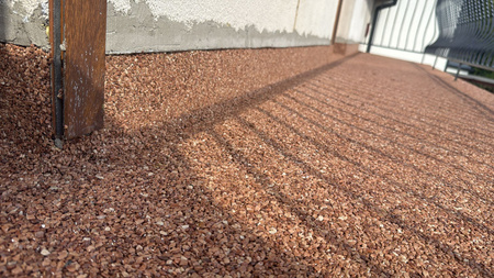 Marmur Brązowy na Kamienny Dywan frakcja 3-6mm -25 kg