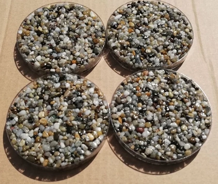 Komplet UV 100% kamienny dywan 575kg (ok. 30 m²) – Rzeczny żwirek + grunt + hydroizolacja