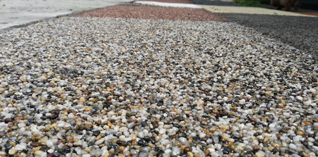 Komplet kamienny dywan 158kg (ok. 9 m²) – żwirek szary